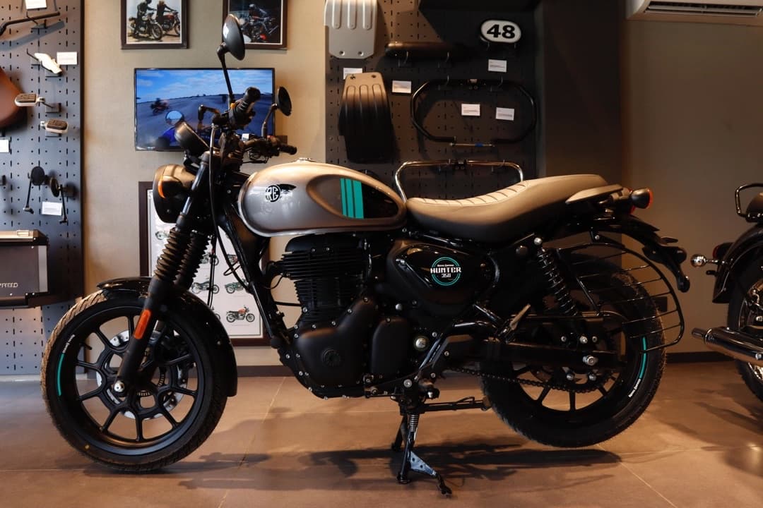 2024 Royal Enfield Hunter 350 Dapper