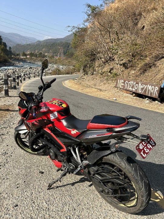 2018 Bajaj Pulsar NS 200