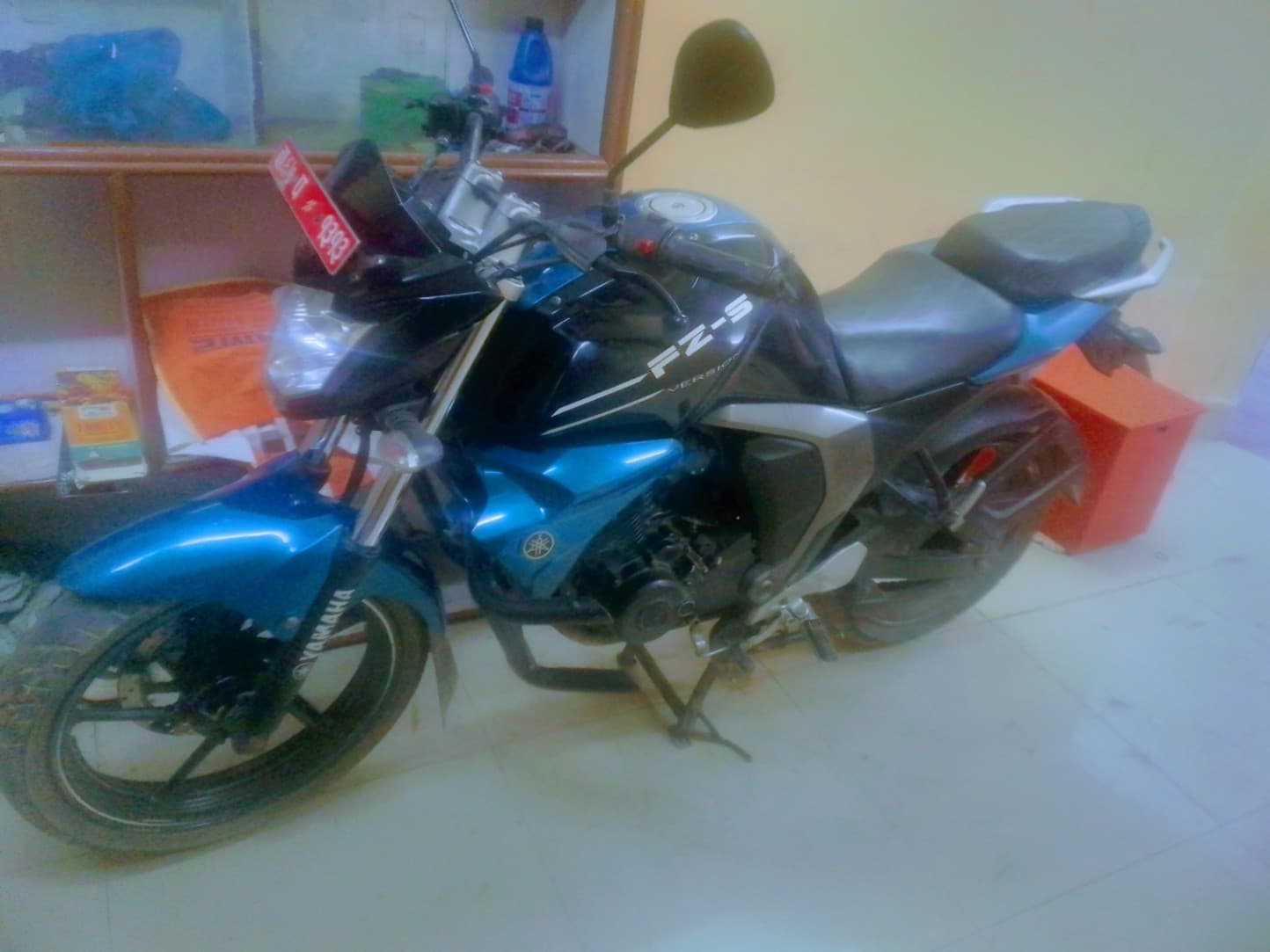 2015 Yamaha FZS V2
