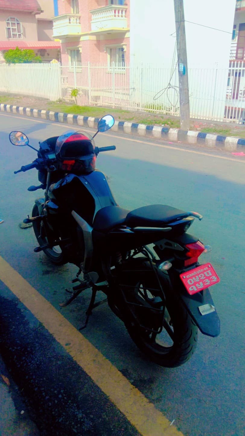 2025 Yamaha FZ V2