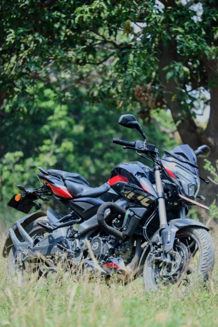 2025 Bajaj NS 200 FI ABS