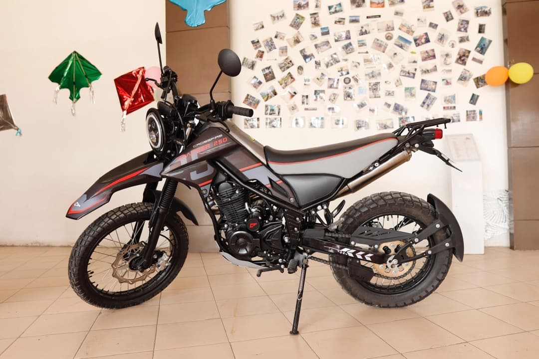 2023 Crossfire Tracker 250 image