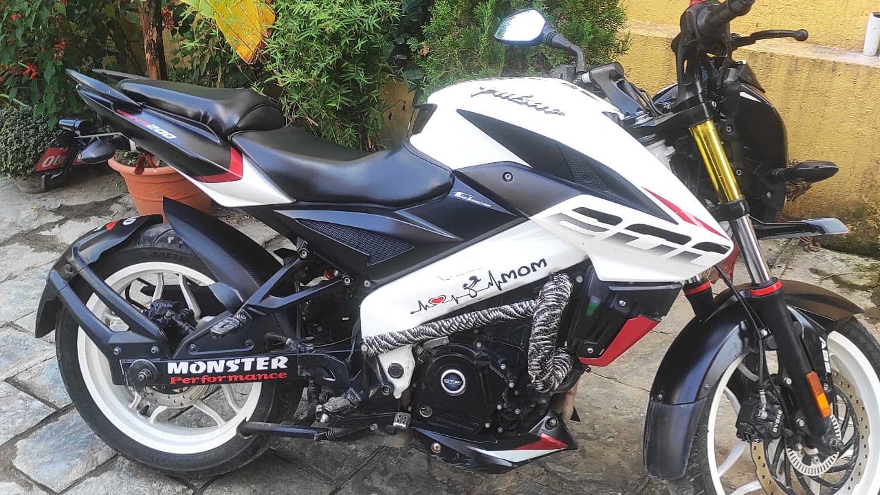 2021 Bajaj Pulsar NS 200 ABS image