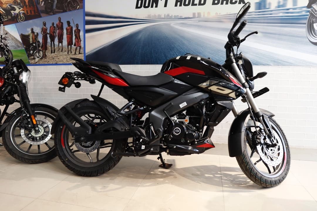 2023 Bajaj Pulsar NS 160 image