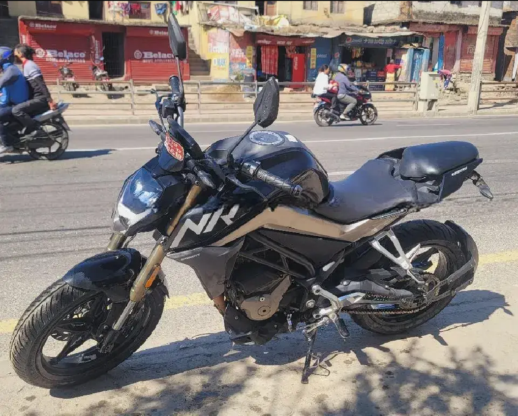 2019 CFMoto 250NK image
