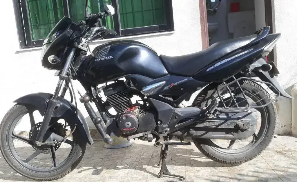 2012 Honda CB Unicorn 150 image