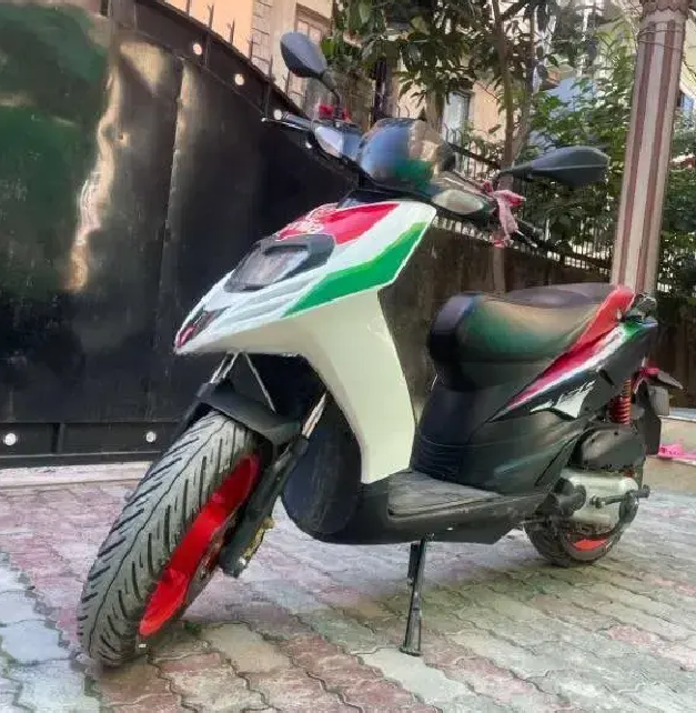 2020 Aprilia SR 150 image