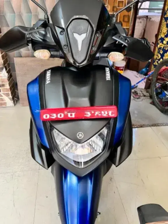 2021 Yamaha Ray ZR 125 FI image