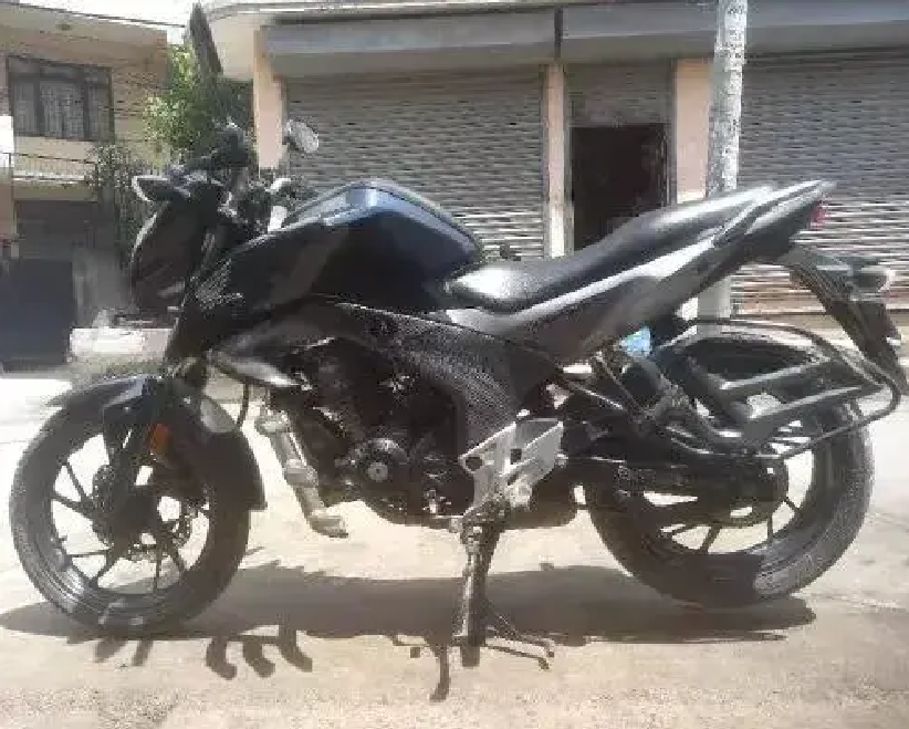 2016 Honda CB Hornet 160R image