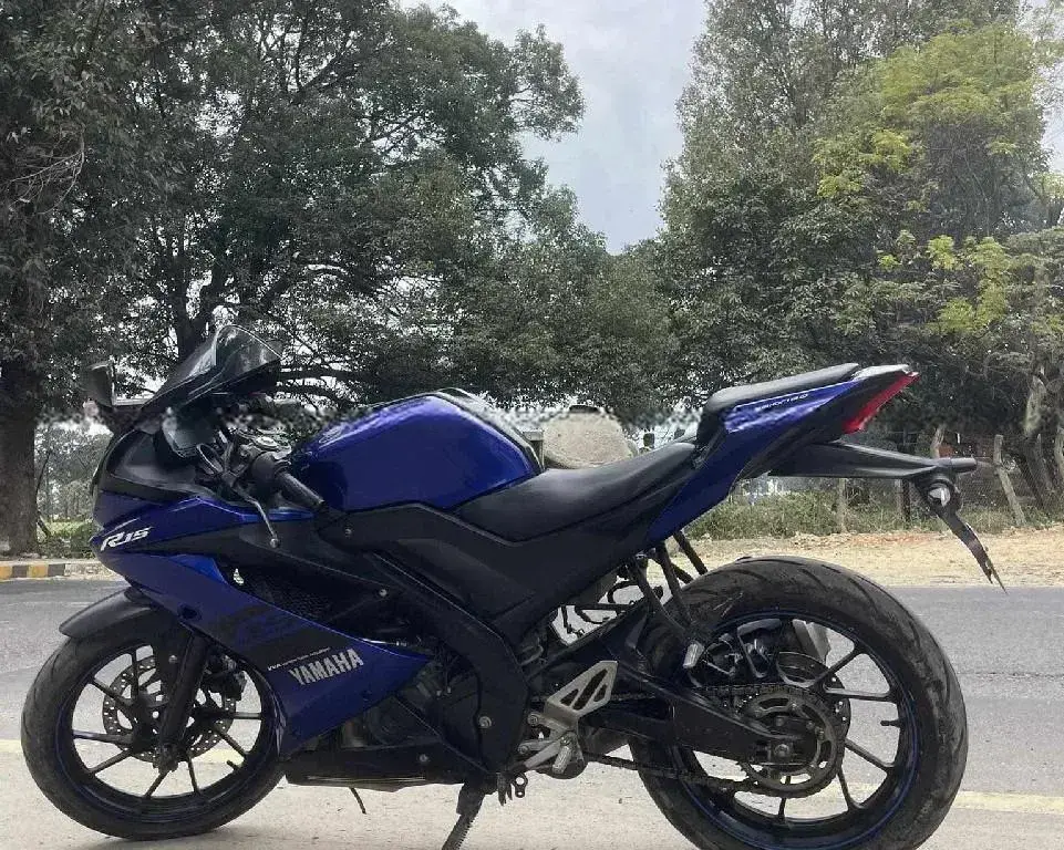 2018 Yamaha R15 V3 image