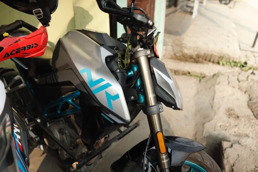 2019 CFMoto 250NK image