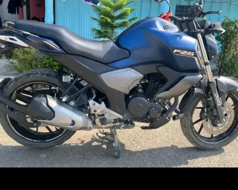 2019 Yamaha FZS V3 image