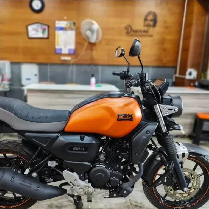 2022 Yamaha FZ-X image
