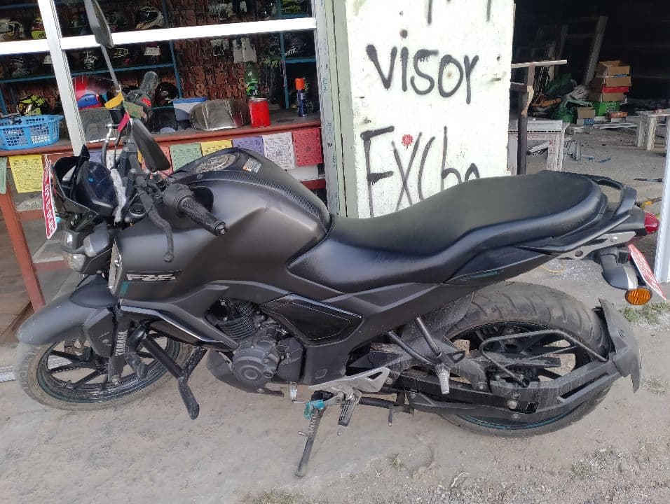 2022 Yamaha FZS V3 image