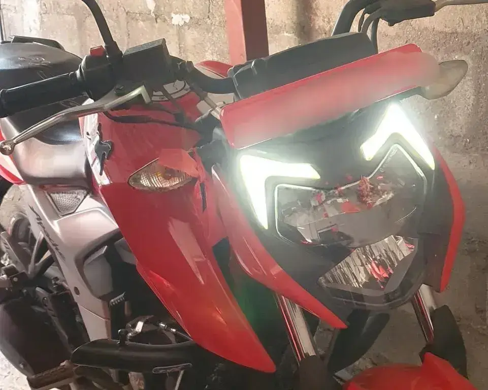 2021 TVS Apache RTR 160 4V Refresh image