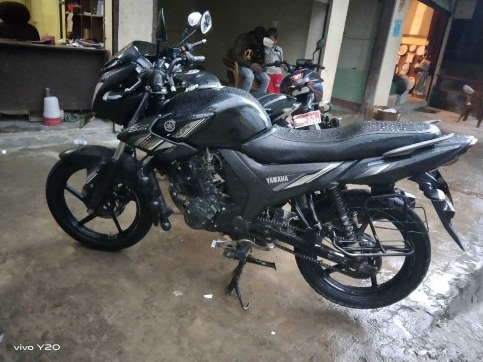2019 Yamaha SZ-RR image