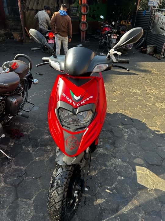 2023 Aprilia Storm 125 image