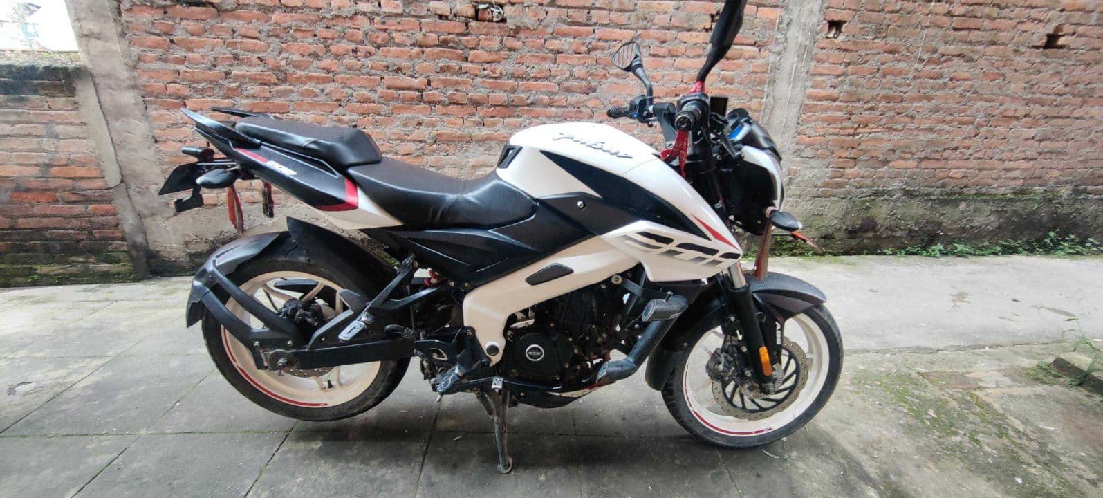 2021 Bajaj Pulsar NS 200 ABS image