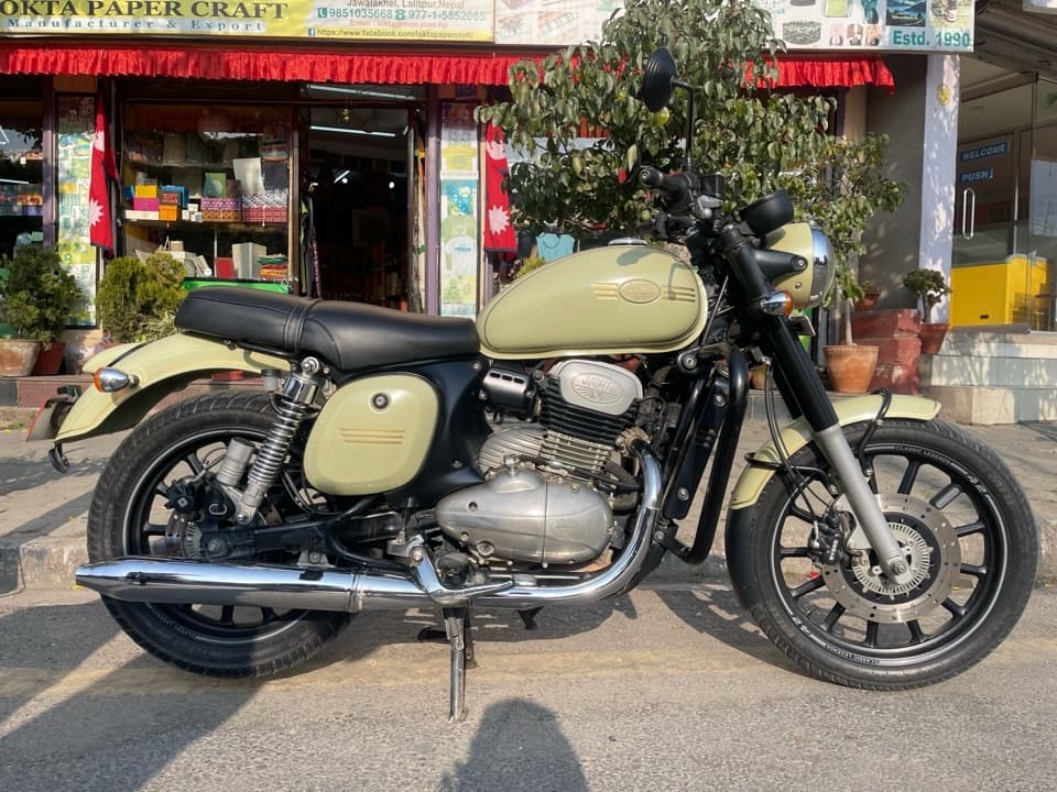 2021 Jawa Yezdi Forty Two image