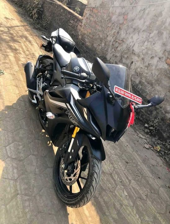2023 Yamaha R15 V4 image