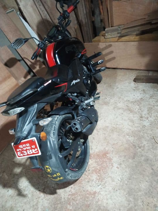 2022 TVS Apache RTR 200 4V image
