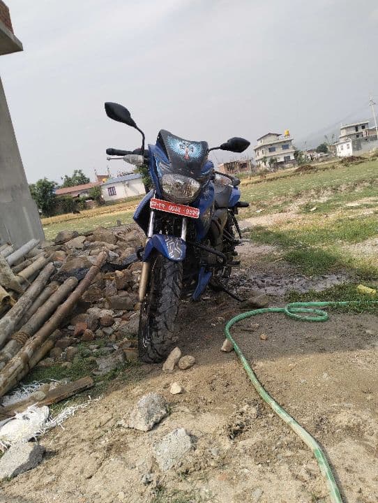 2018 TVS Apache RTR 180 2V image