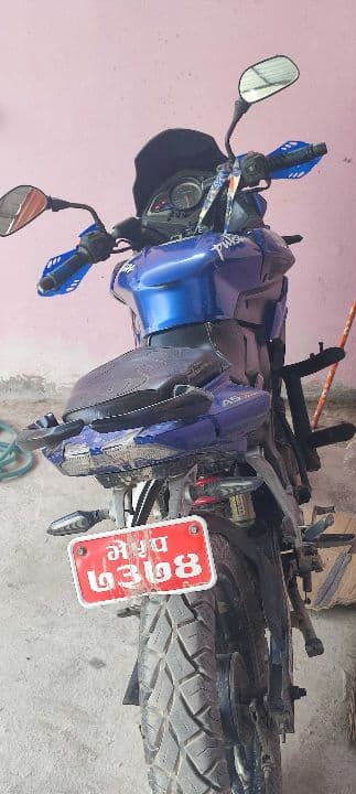 2015 Bajaj Pulsar AS 150 image
