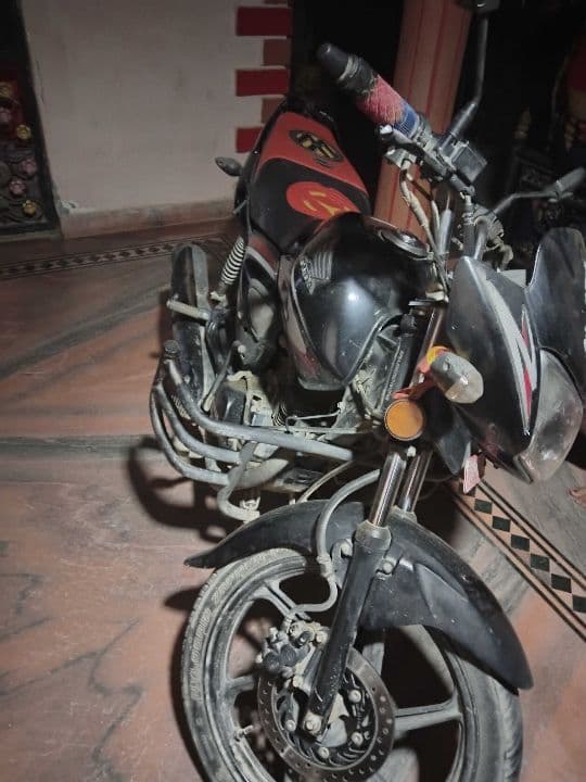2016 Honda CB Shine image