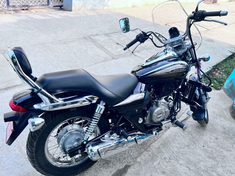 2023 Bajaj Avenger 220 Cruise image