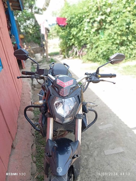 2019 Benelli TNT 150i image