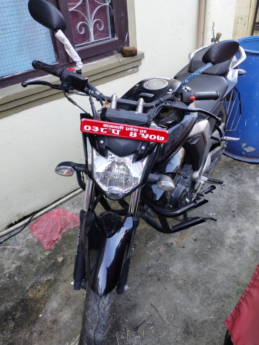 2022 Yamaha FZ V2 image
