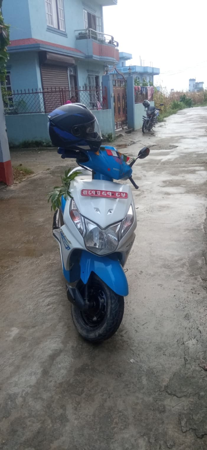 2017 Honda Dio image