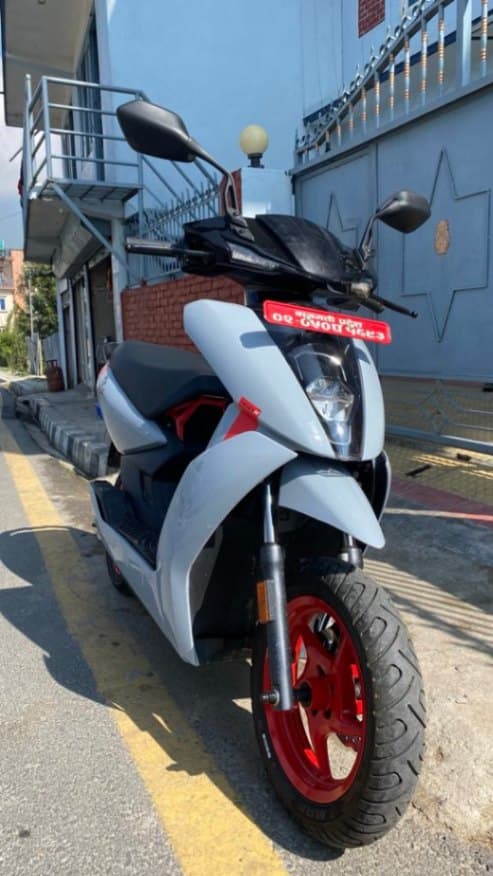 2024 Ather 450X image