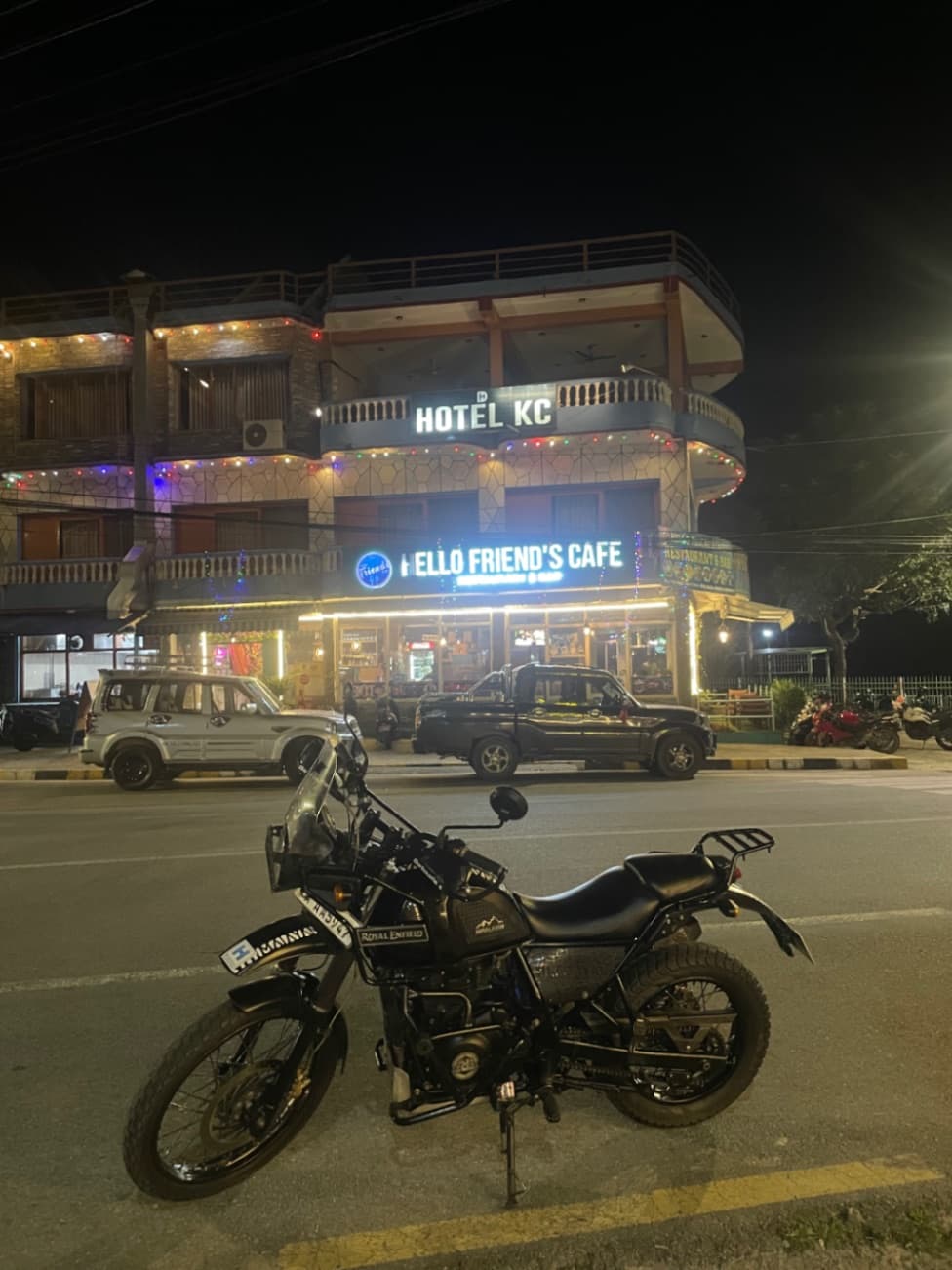 2016 Royal Enfield Himalayan image