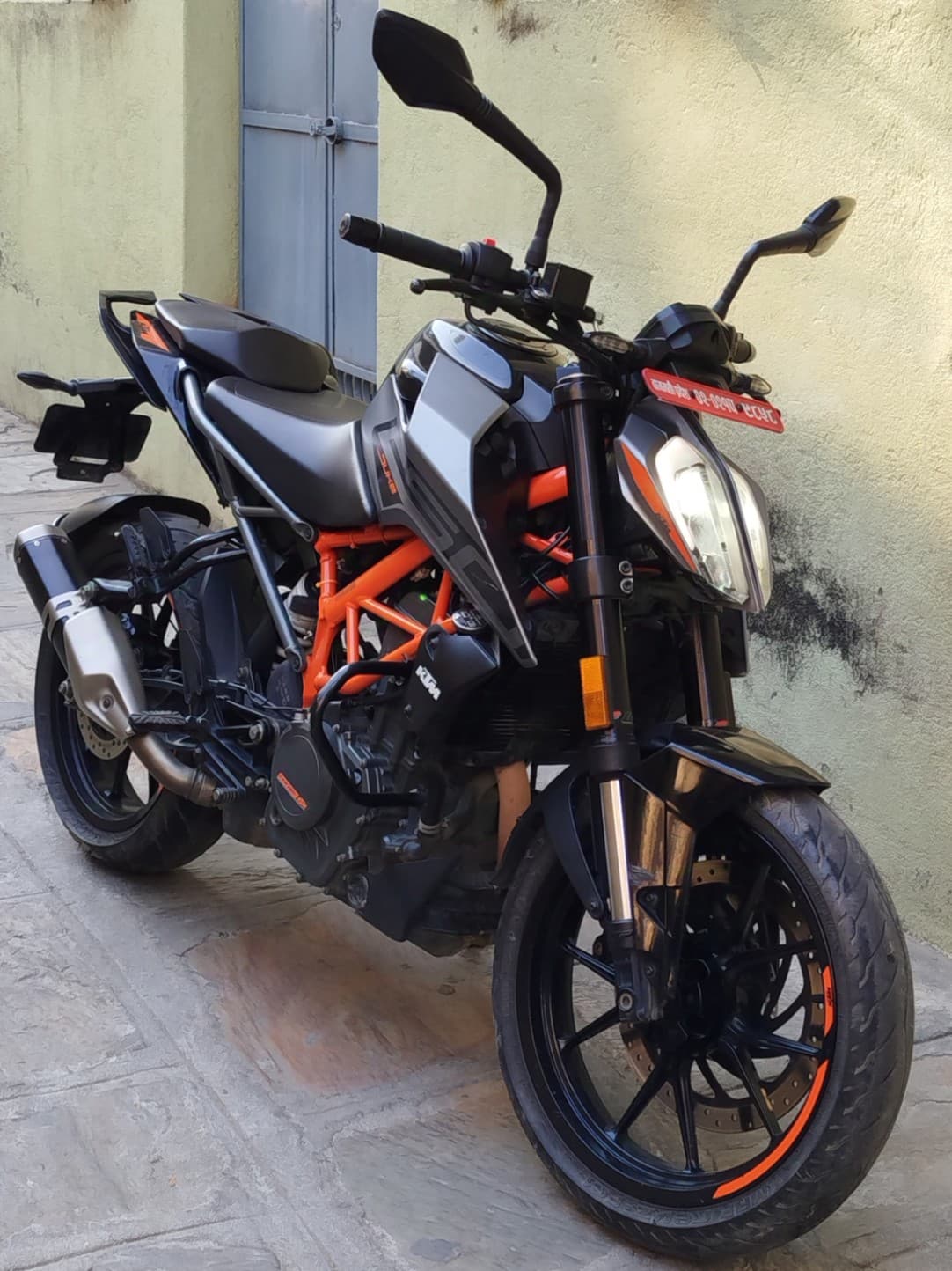 2020 KTM Duke 250 image