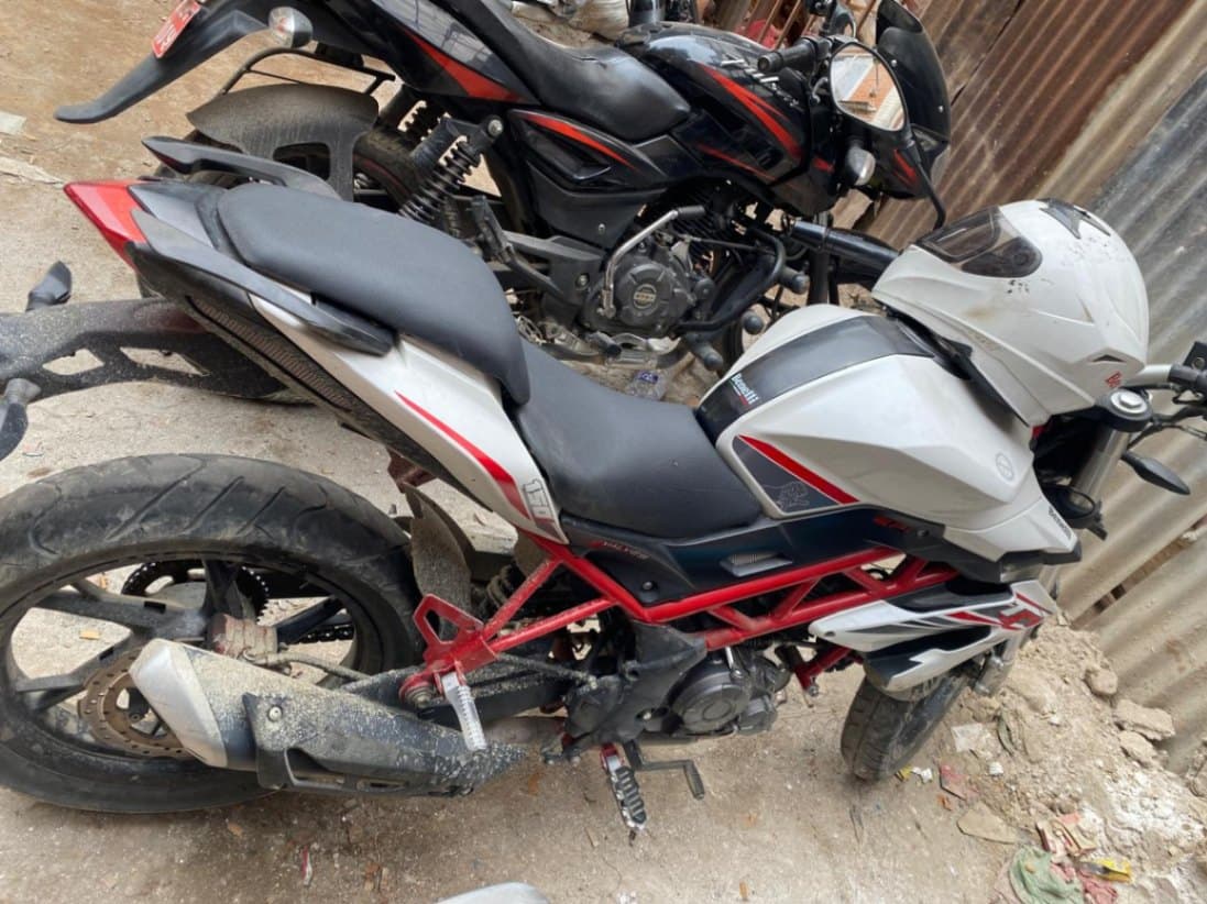 2021 Benelli TNT 150i image