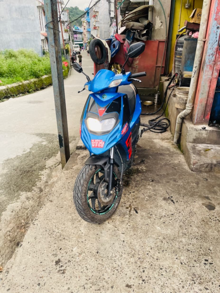 2019 Aprilia SR 150 image
