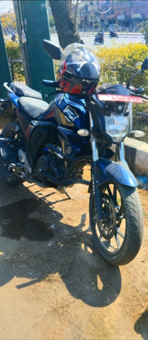 2019 Yamaha FZS V2 image
