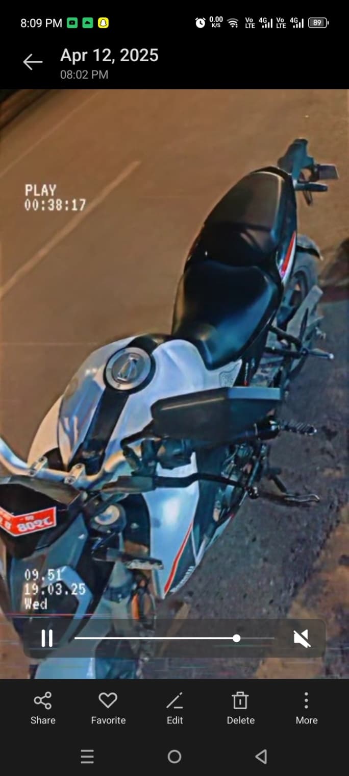 2025 Benelli 180S image