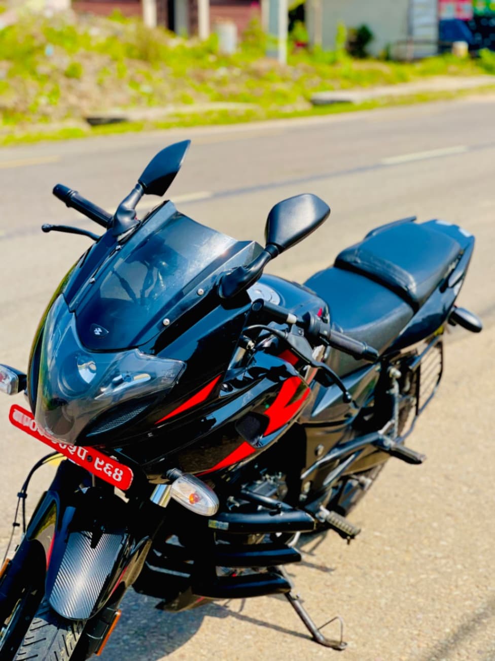 2022 Bajaj Pulsar 220F image
