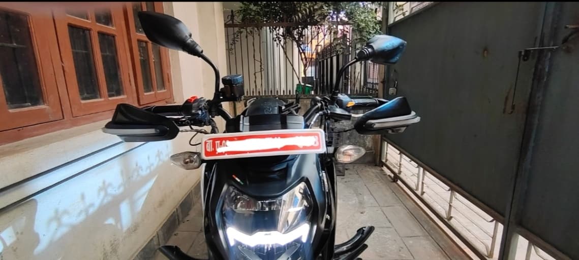 2023 TVS Apache RTR 160 4V image