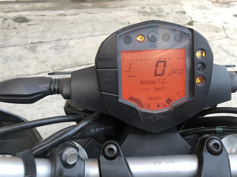 2023 KTM Duke 200 image