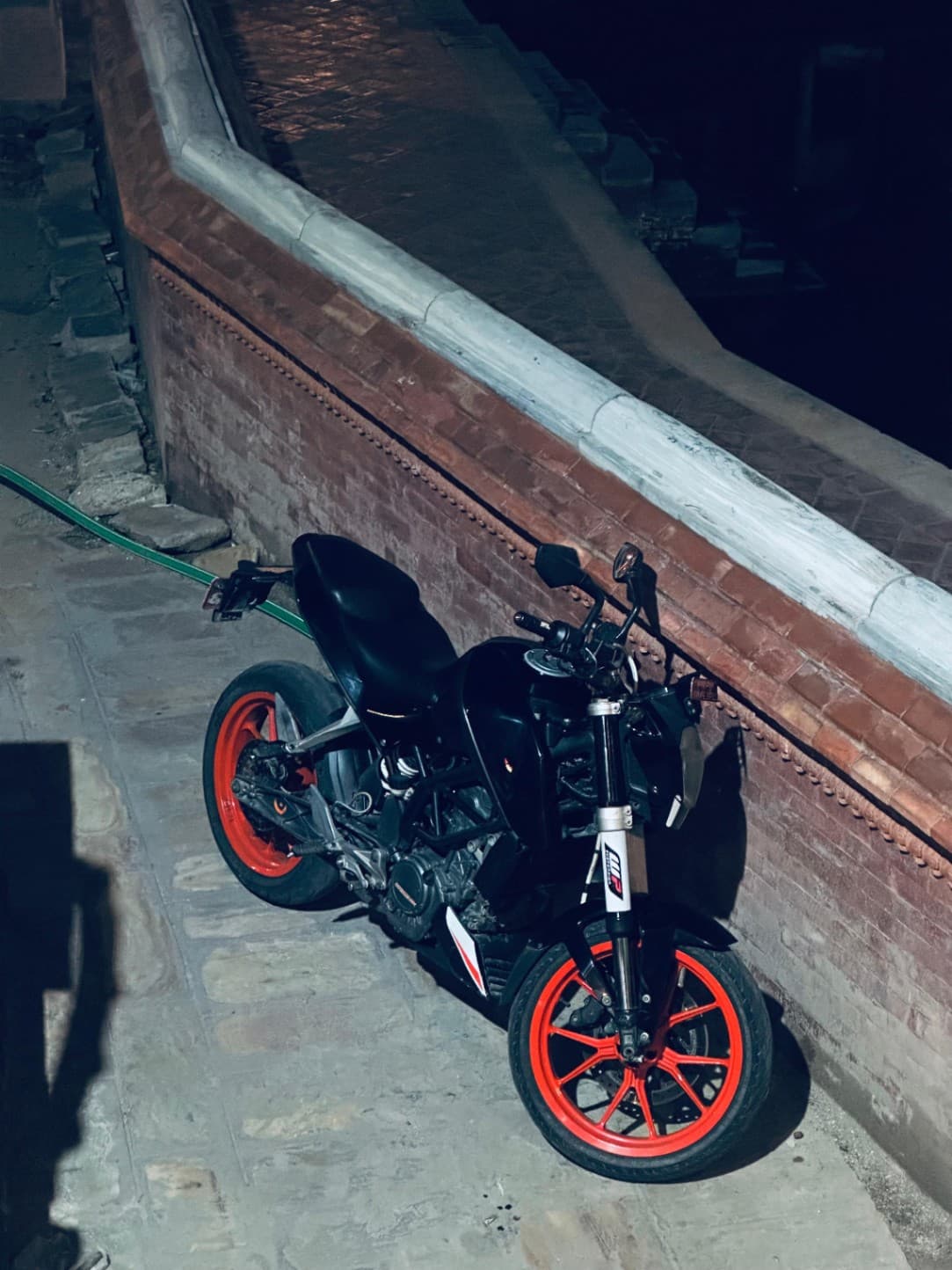 2014 KTM Duke 200 image