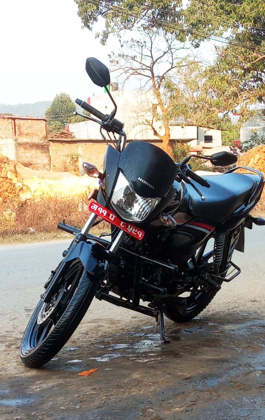 2016 Honda CB Shine image