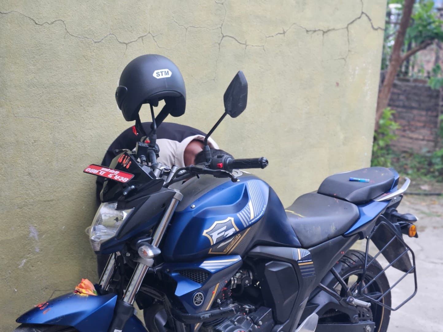 2022 Yamaha FZS V2 image