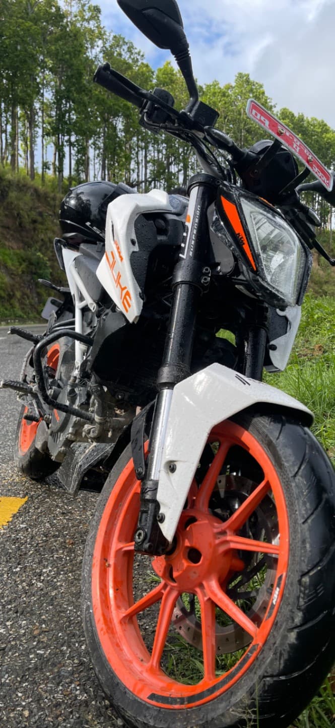 2021 KTM Duke 200 image