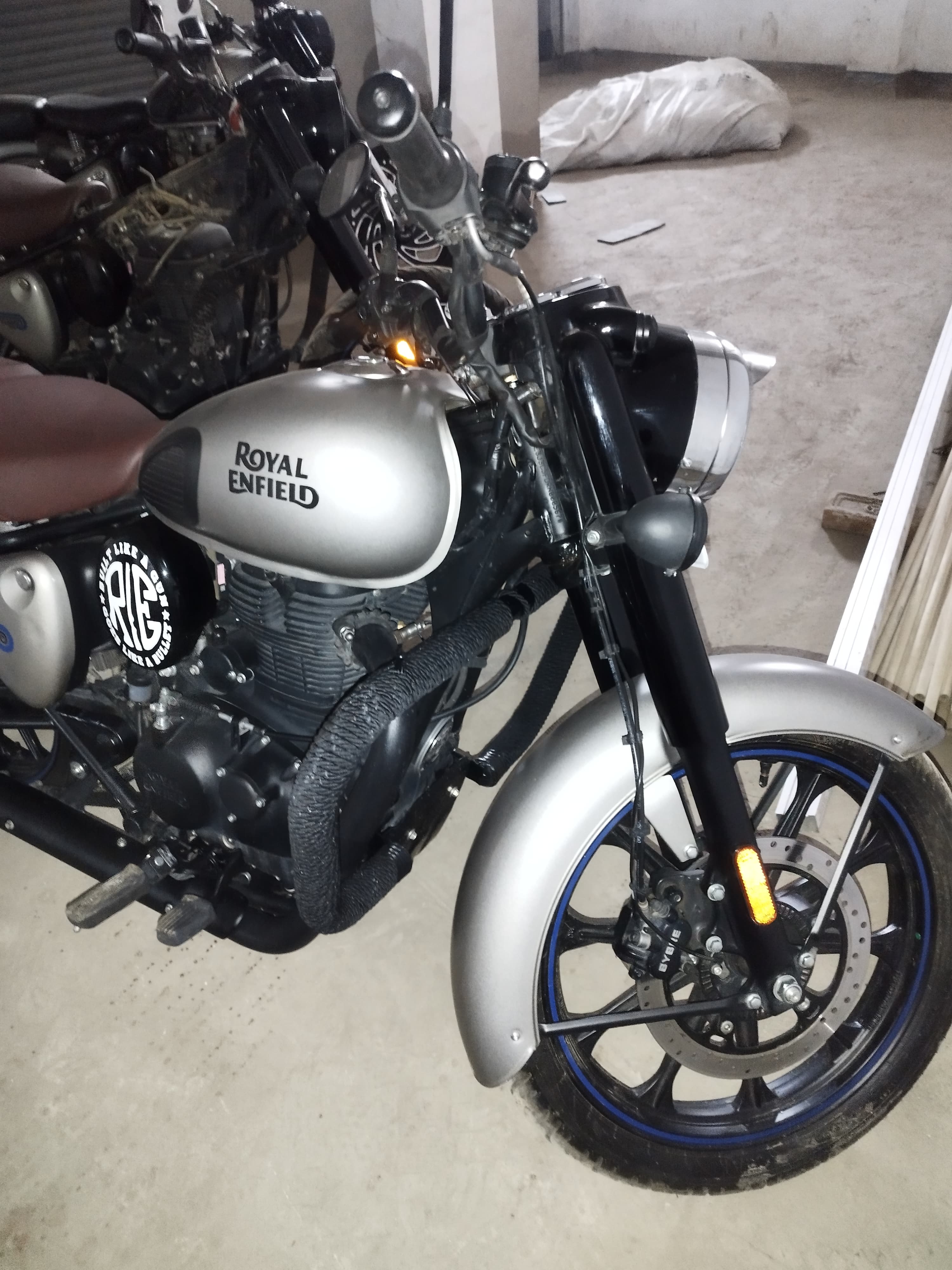 2024 Royal Enfield Bullet 350 image